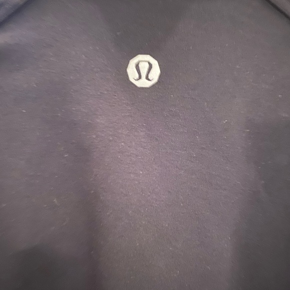 Men’s Lululemon zip up - Picture 4 of 4